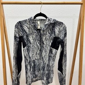 lululemon athletica Black and Gray Athletic Jacket